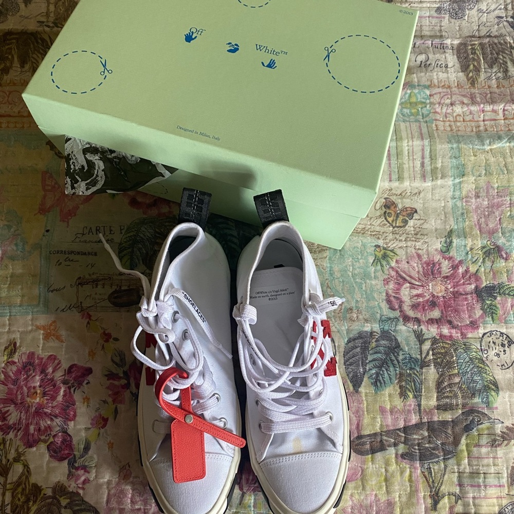 Off White Mid Top Vulcanized Canvas